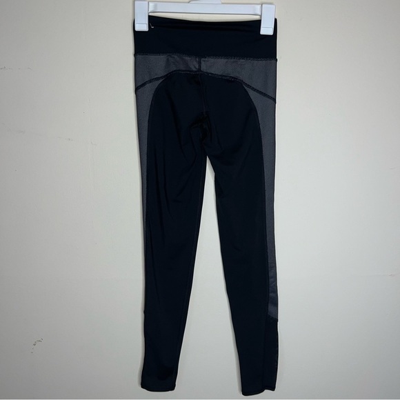 Aerie Chill Play Move Leggings Black and Gray Mesh Ankle XS - Picture 4 of 9
